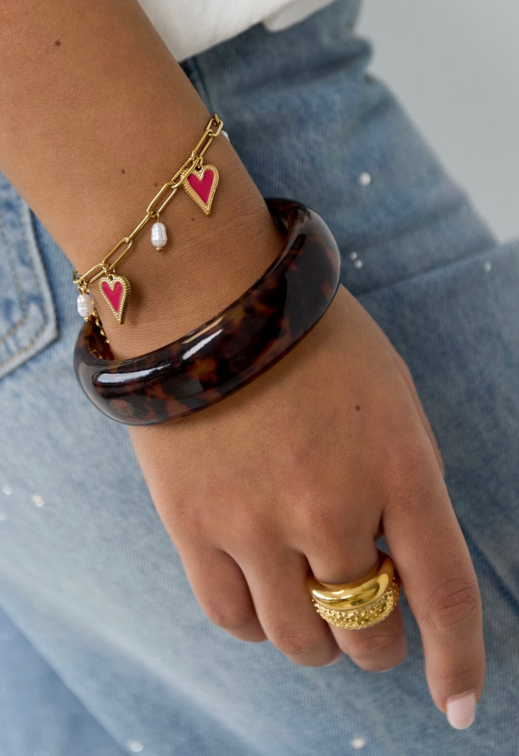Gliederarmband mit Herzen