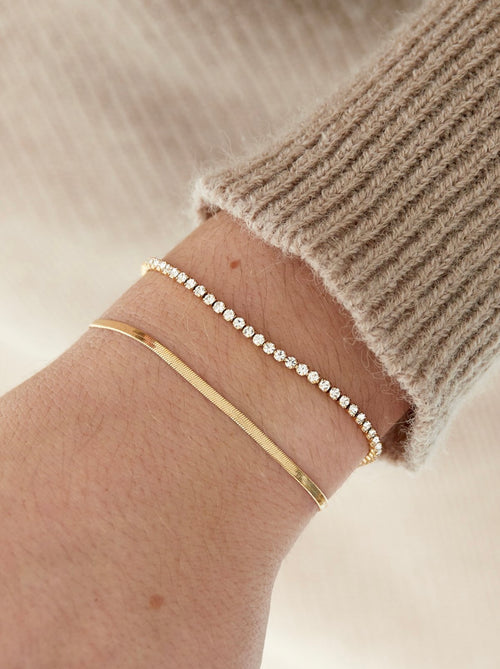 Doppeltes Armband mit Steinchen